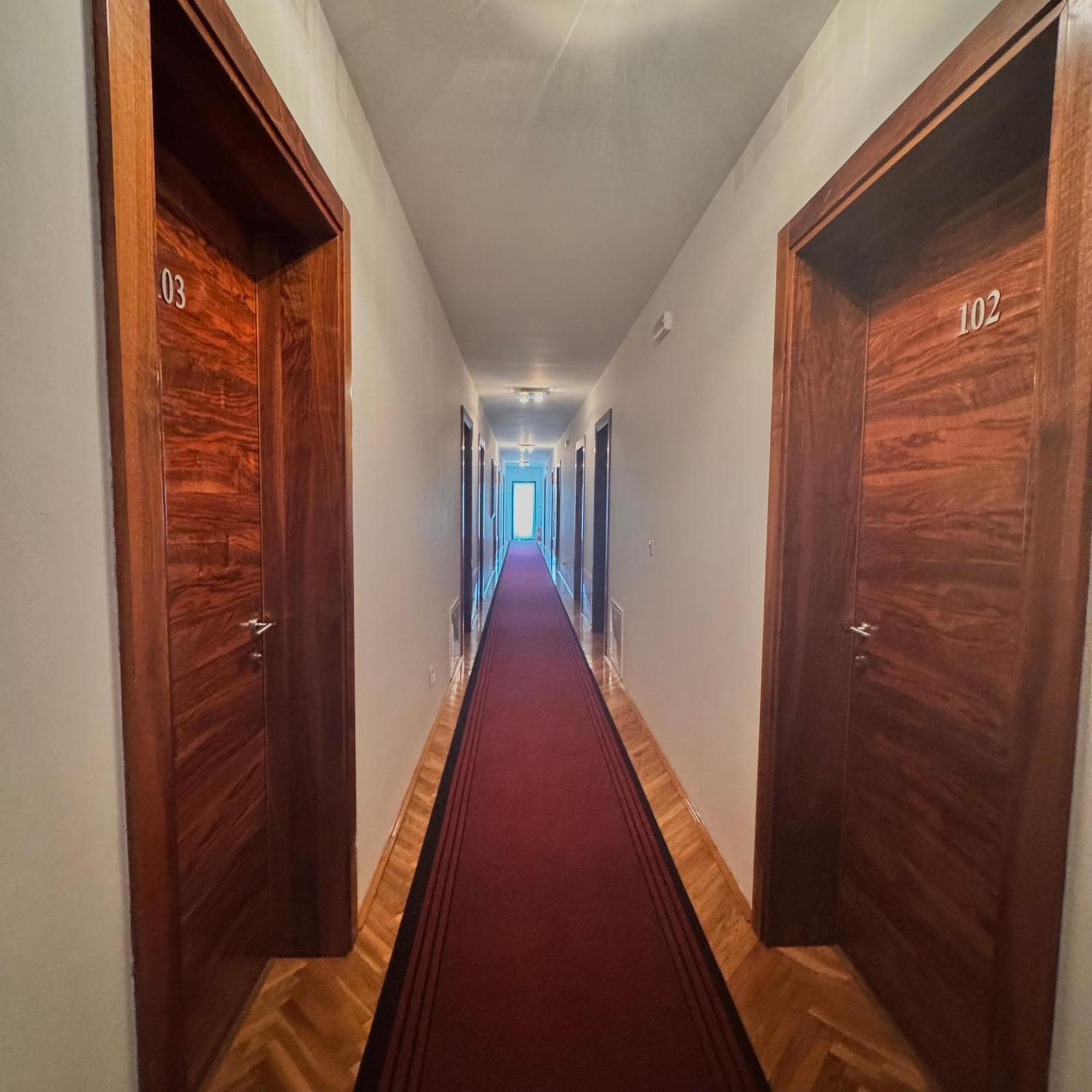Hotel Paviljon Bihac Ngoại thất bức ảnh