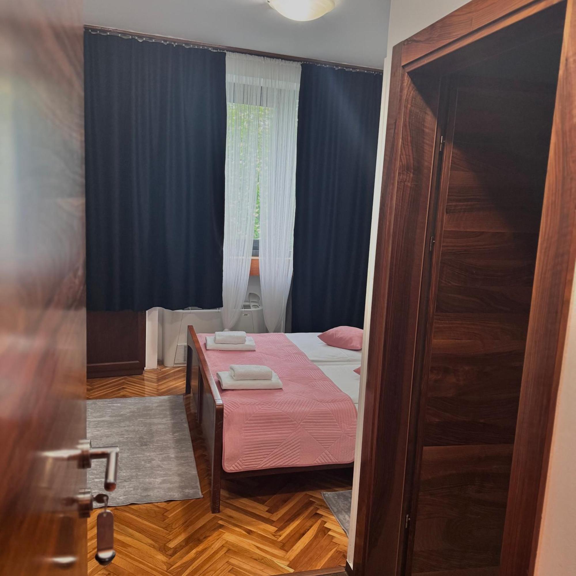 Hotel Paviljon Bihac Ngoại thất bức ảnh