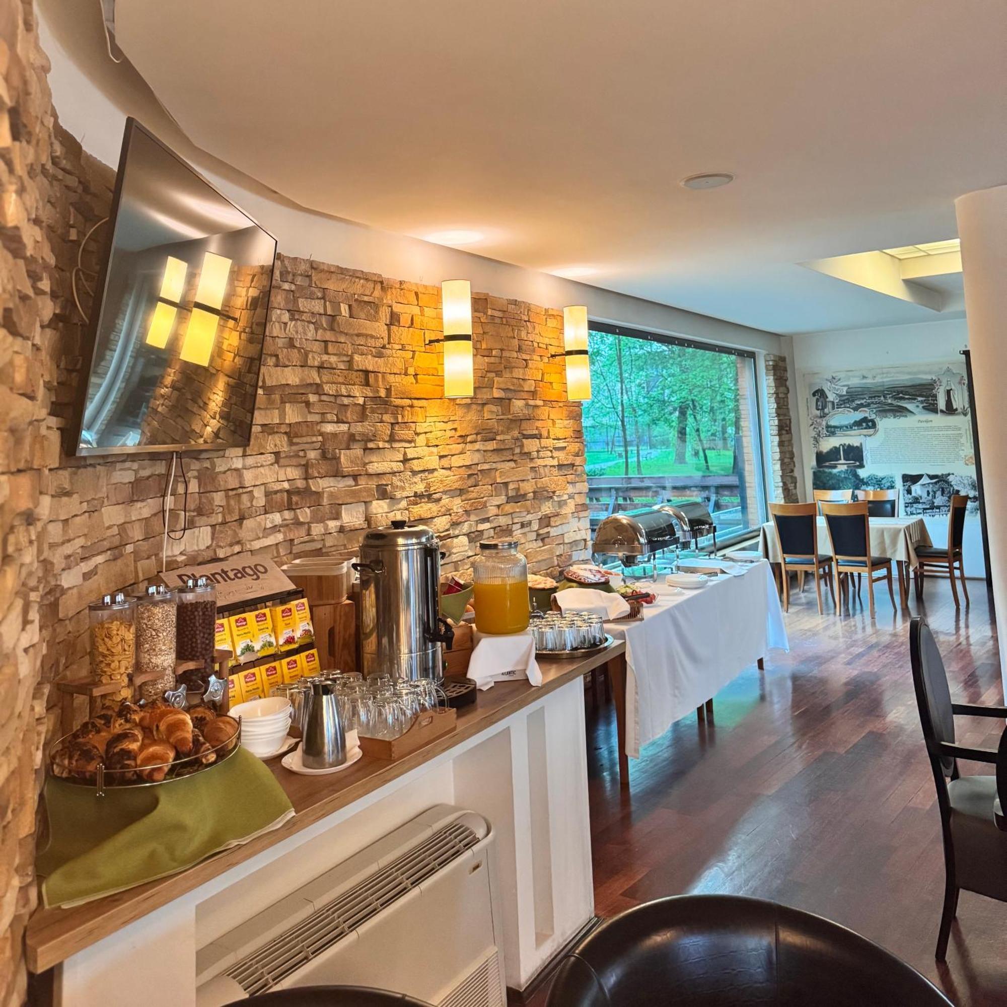Hotel Paviljon Bihac Ngoại thất bức ảnh
