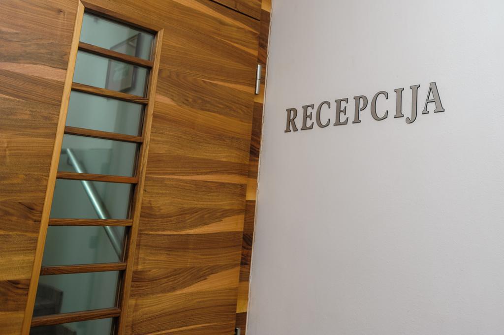 Hotel Paviljon Bihac Ngoại thất bức ảnh